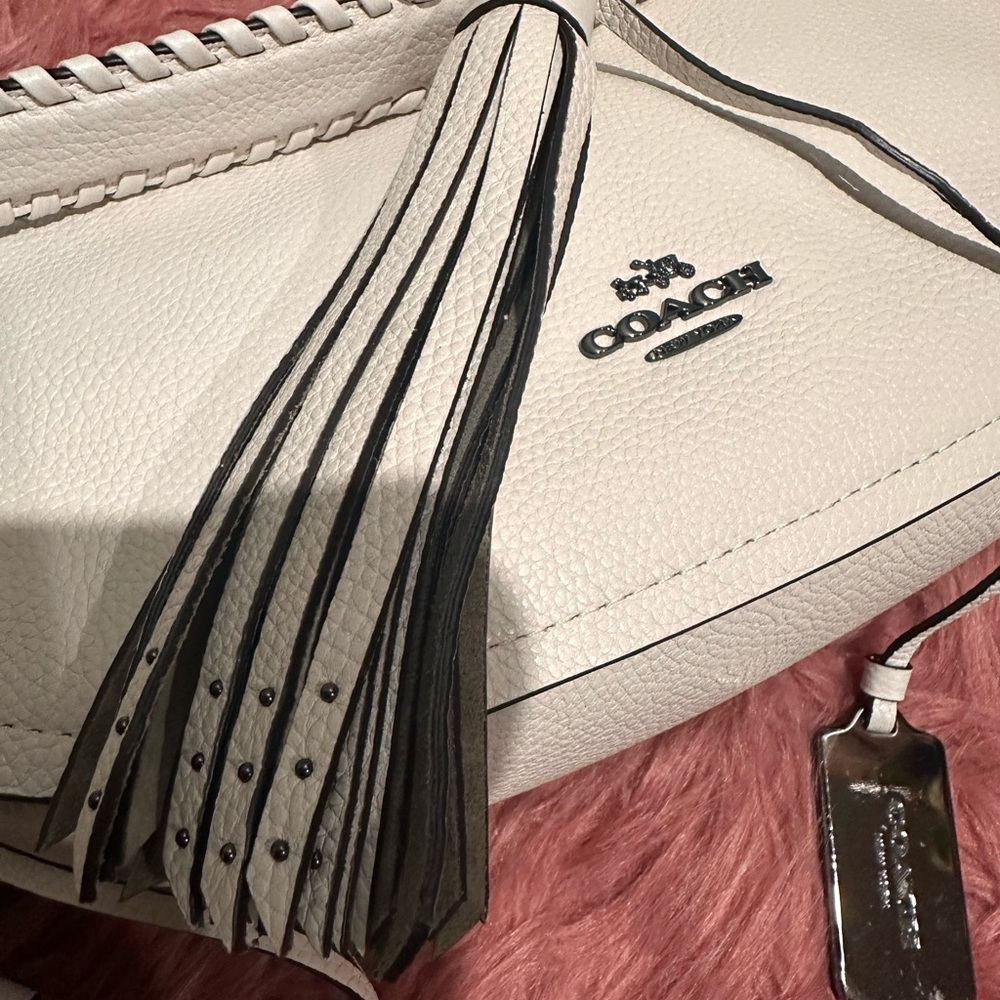 NEW COACH Chelsea Chalk Fringe Shoulder Crossbody Purse Handbag Charm Tassle - Picture 3 of 16